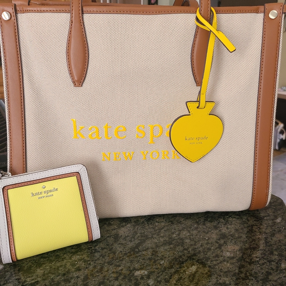 EUC Kate Spade Market Tote & Wallet - LIKE NEW